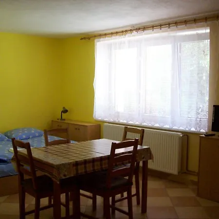 U Lysonku Apartment Klentnice